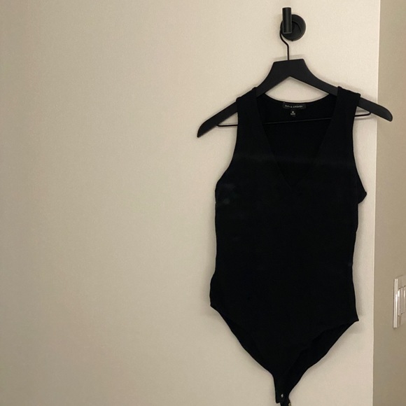 Kendall & Kylie tank black bodysuit - Picture 3 of 9